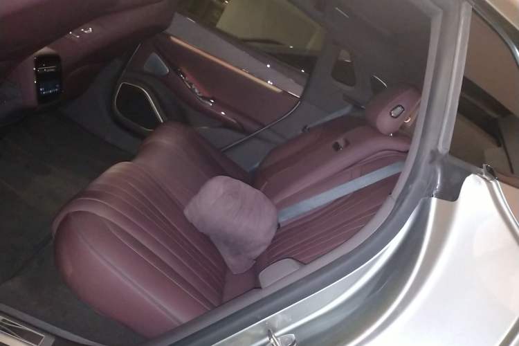 Used Denza Z9GT 2024 1100 4x4 Ultra First Edition Left Rear Seat