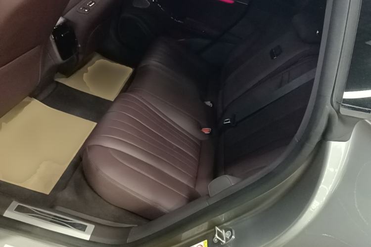 Used Denza Z9GT 2024 1100 4x4 Max First Edition Left Rear Seat
