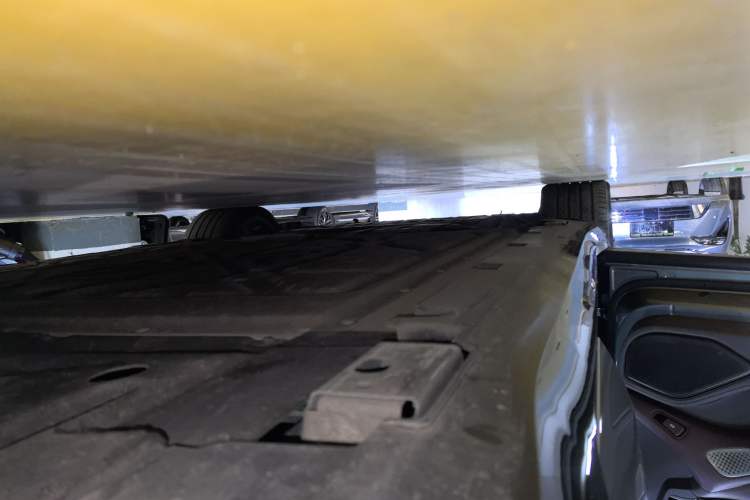 Used Denza Z9GT 2024 1100 Four-Wheel Drive Ultra Version Left Side Sill