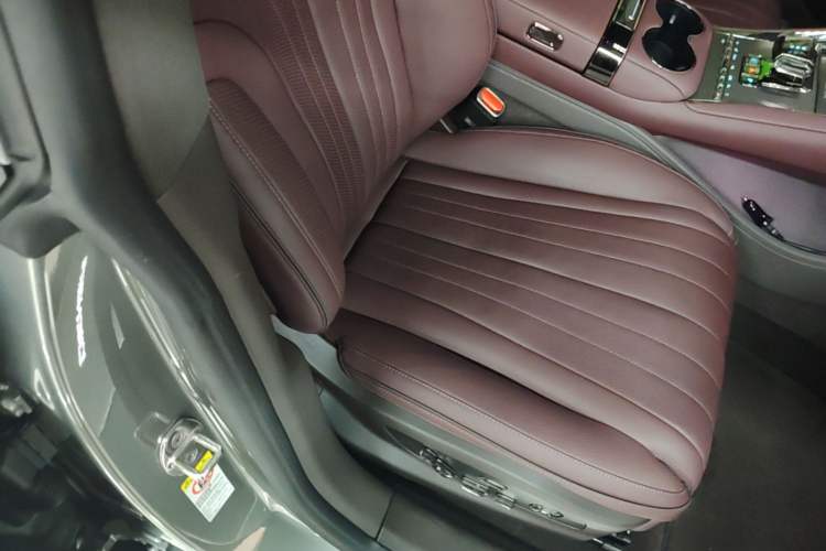 Used Denza Z9GT 2024 1100 Four-Wheel Drive Max Edition Right Front Seat