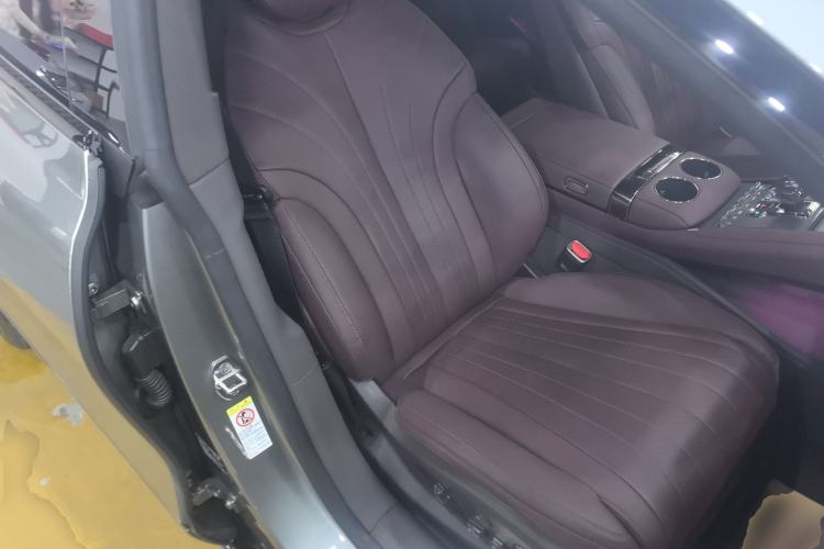 Used Denza Z9GT 2024 1100 Four-Wheel Drive Ultra Version Right Front Seat