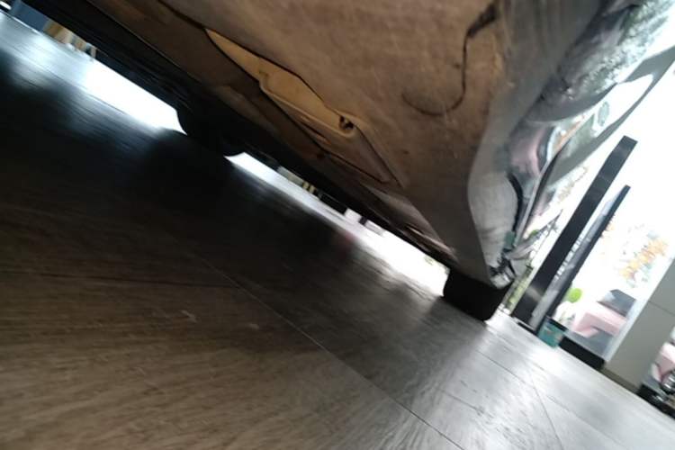 Used Denza Z9GT 2024 1100 Four-Wheel Drive Ultra Version Right Side Sill