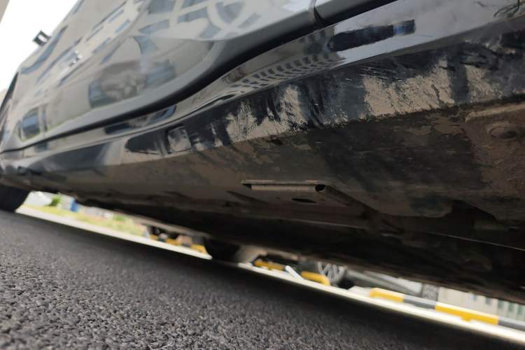 Used Denza Z9GT 2024 1100 Four-Wheel Drive Max Edition Right Side Sill