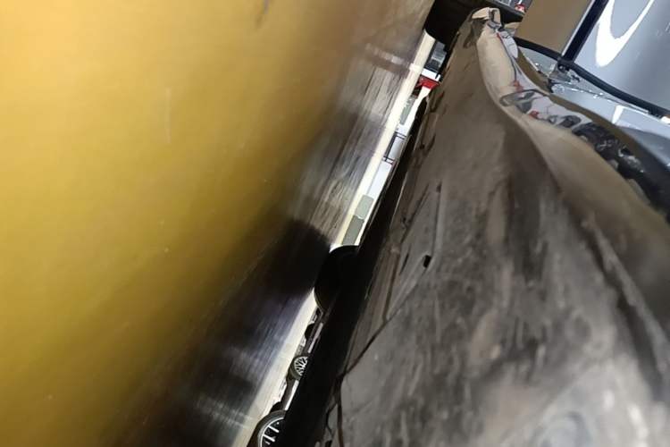 Used Denza Z9GT 2024 1100 4x4 Max First Edition Right Side Sill
