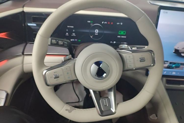 Used Denza Z9GT 2024 1100 Four-Wheel Drive Ultra Version Steering Wheel
