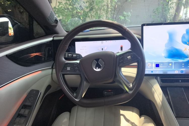 Used Denza Z9GT 2024 1100 Four-Wheel Drive Ultra Version Steering Wheel