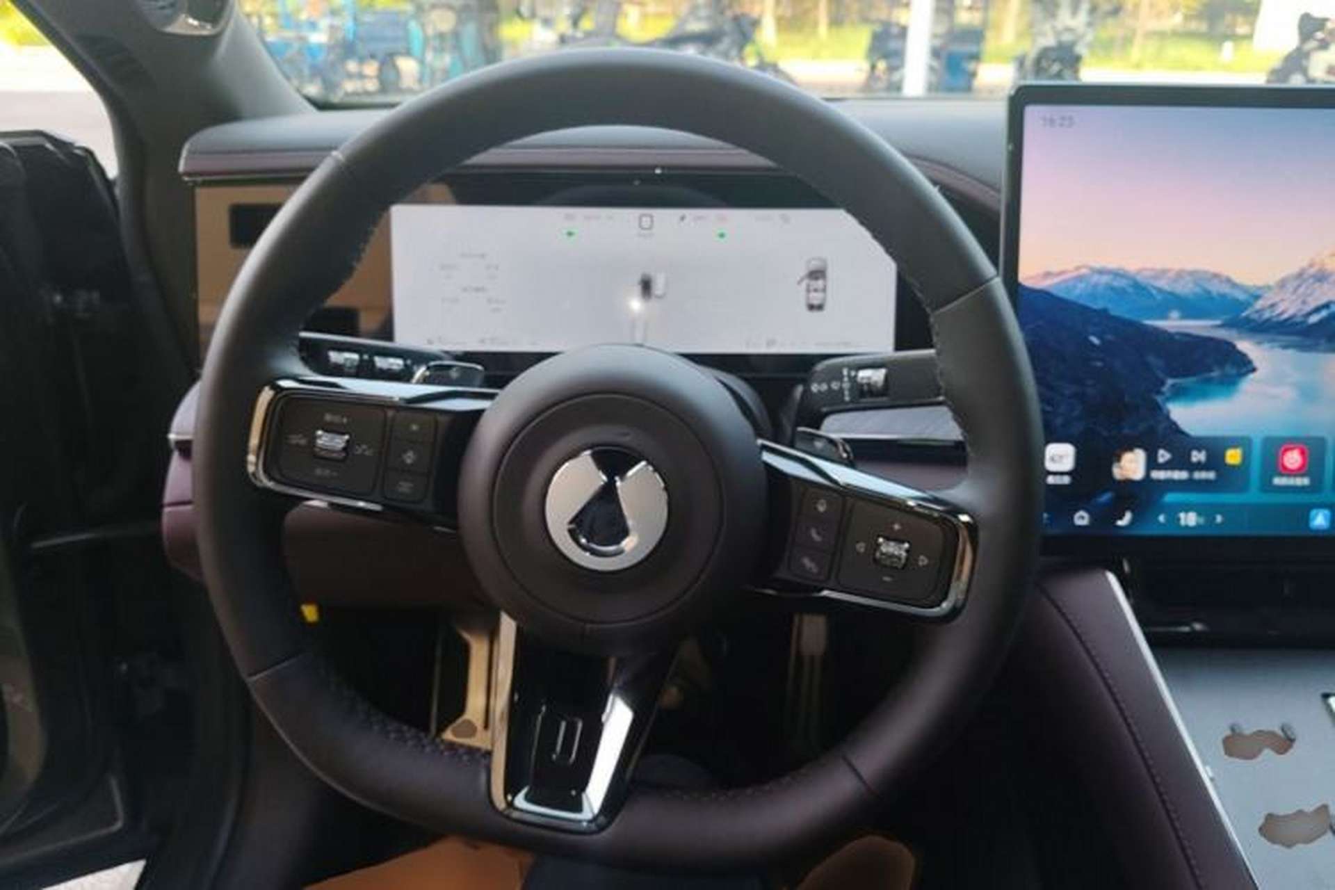 Used Denza Z9GT 2024 1100 Four-Wheel Drive Max Edition Steering Wheel