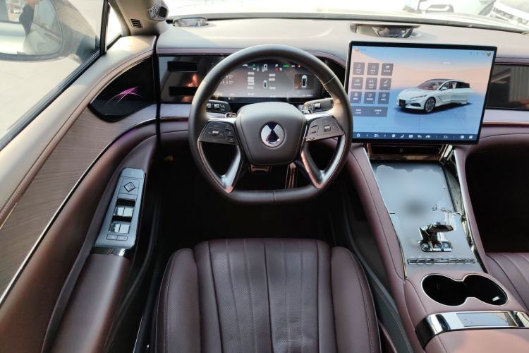 Used Denza Z9GT 2024 630 All-Wheel Drive Pro Version Steering Wheel