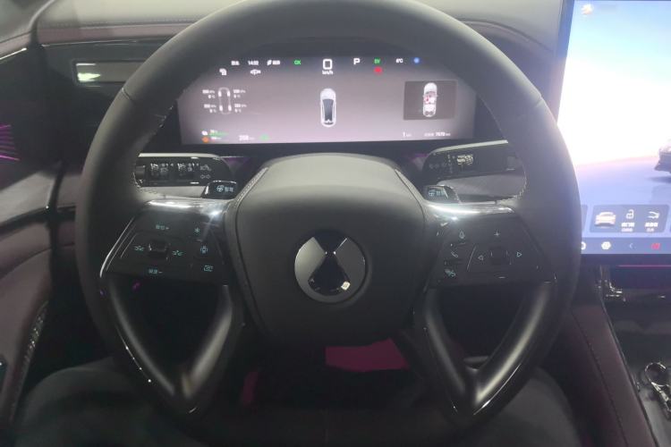 Used Denza Z9GT 2024 1100 Four-Wheel Drive Ultra Version Steering Wheel