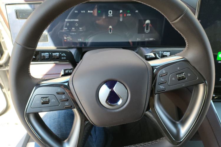 Used Denza Z9GT 2024 1100 Four-Wheel Drive Max Edition Steering Wheel