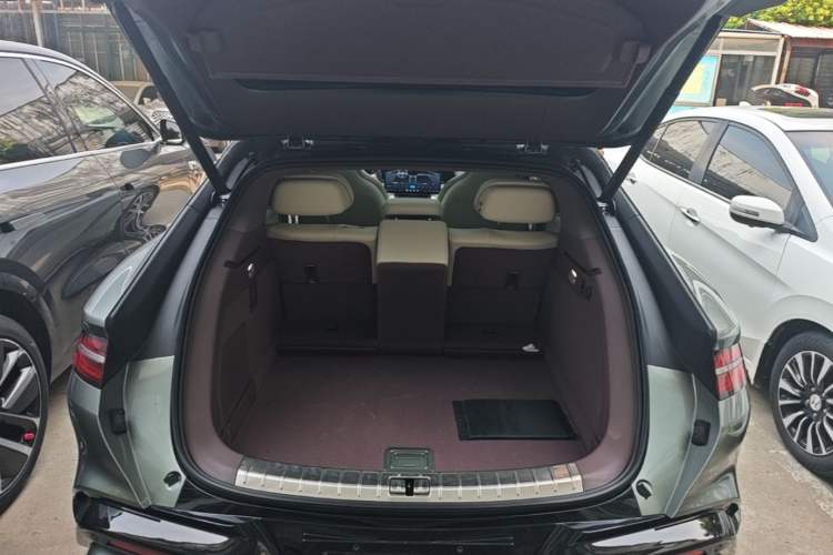 Used Denza Z9GT 2024 1100 Four-Wheel Drive Max Edition Trunk
