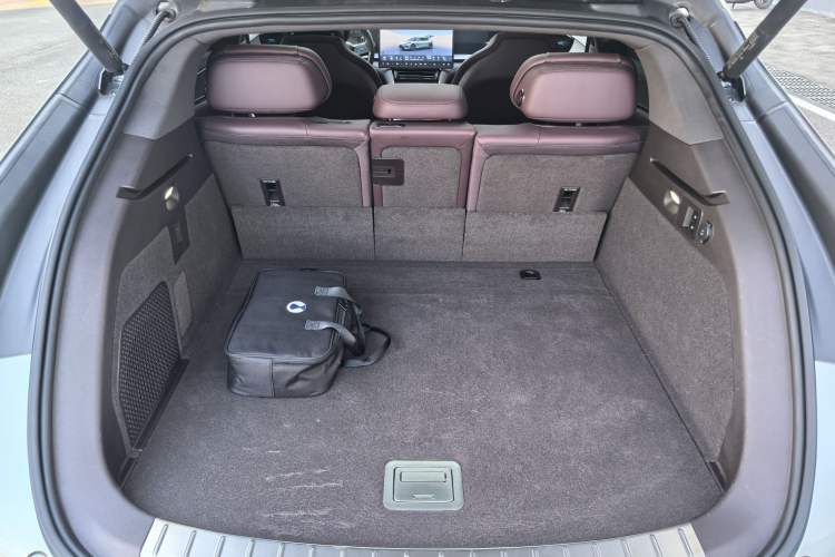 Used Denza Z9GT 2024 1100 4x4 Pro Version Trunk