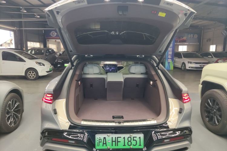 Used Denza Z9GT 2024 1100 Four-Wheel Drive Ultra Version Trunk
