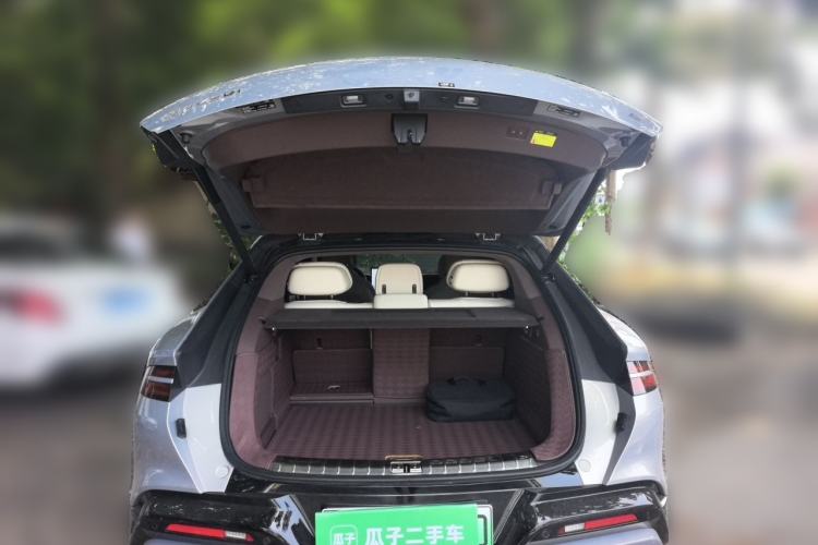 Used Denza Z9GT 2024 1100 Four-Wheel Drive Ultra Version Trunk