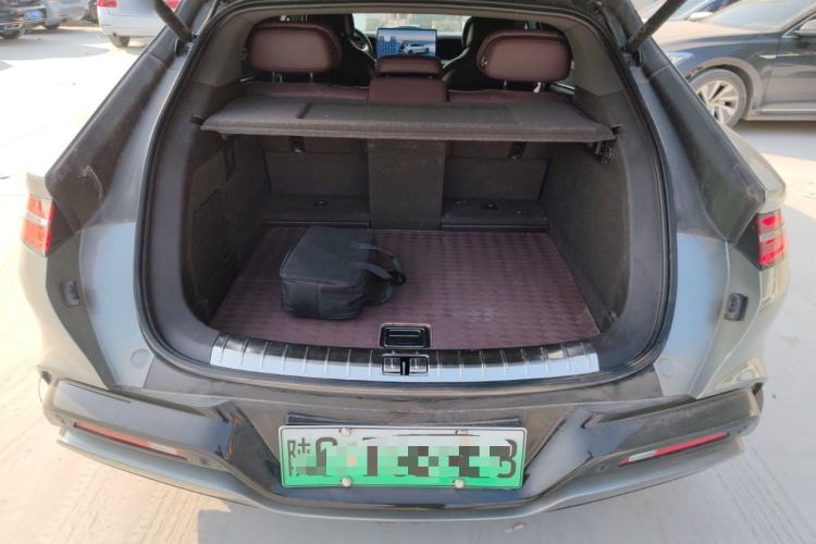 Used Denza Z9GT 2024 630 All-Wheel Drive Pro Version Trunk