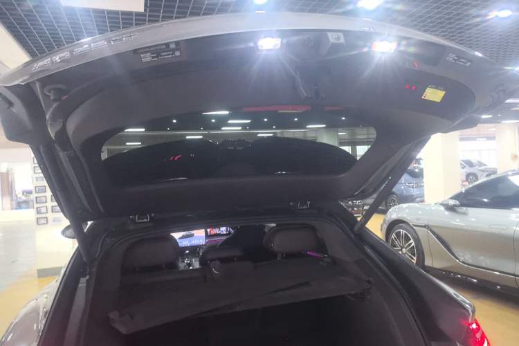 Used Denza Z9GT 2024 1100 Four-Wheel Drive Ultra Version Trunk