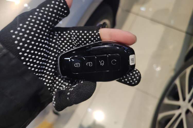 Used Denza Z9GT 2024 1100 4x4 Pro Version Vehicle Key