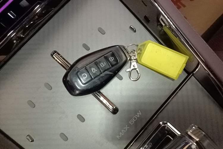 Used Denza Z9GT 2024 1100 4x4 Ultra First Edition Vehicle Key