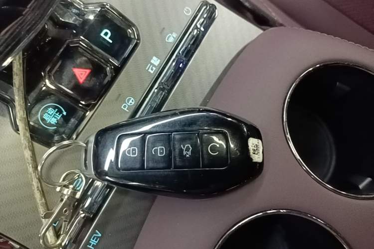 Used Denza Z9GT 2024 1100 4x4 Max First Edition Vehicle Key