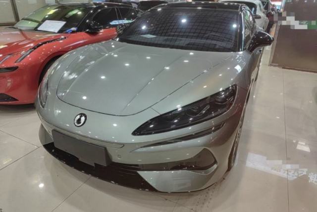 Used Denza Z9GT 2024 1100 Four-Wheel Drive Max Edition