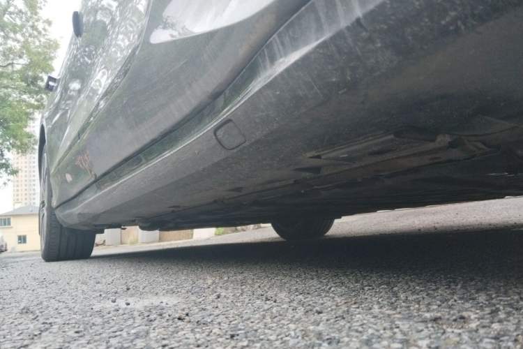 Used Denza Z9GT 2024 1100 Four-Wheel Drive Max Edition Chassis Front Right