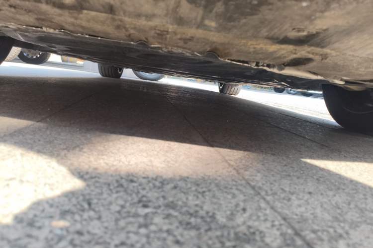 Used Denza Z9GT 2024 1100 4x4 Max First Edition Chassis Front