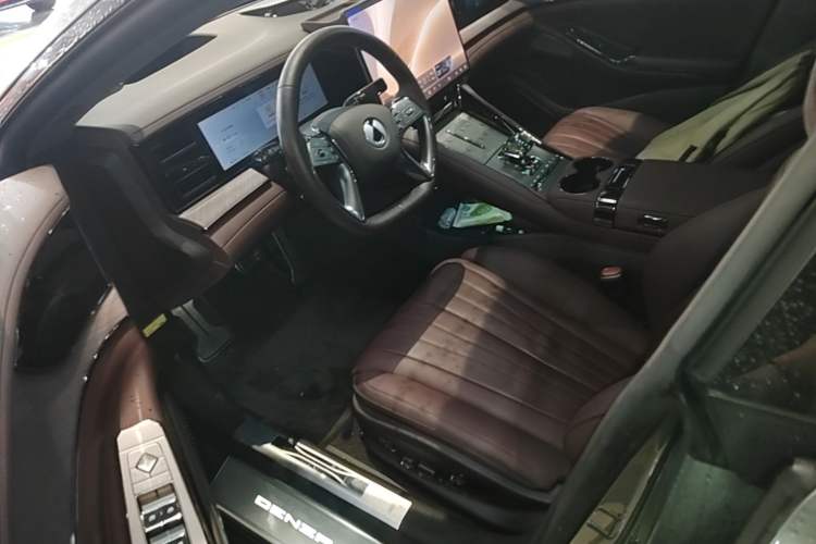 Used Denza Z9GT 2024 1100 Four-Wheel Drive Max Edition Driver Seat