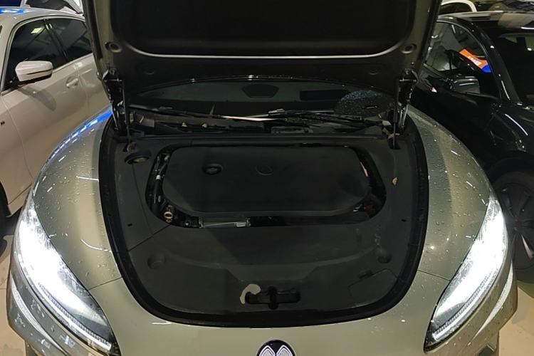 Used Denza Z9GT 2024 1100 Four-Wheel Drive Max Edition Engine Bay