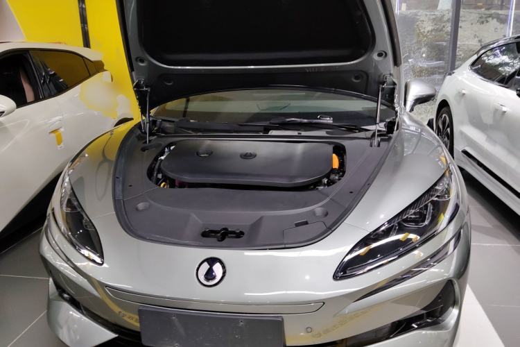 Used Denza Z9GT 2024 1100 4x4 Pro Version Engine Bay
