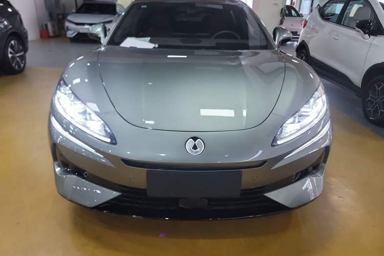 Used Denza Z9GT 2024 1100 Four-Wheel Drive Max Edition Exterior 1
