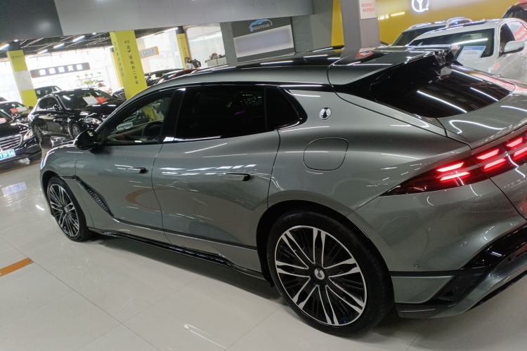 Used Denza Z9GT 2024 1100 Four-Wheel Drive Ultra Version Exterior 3
