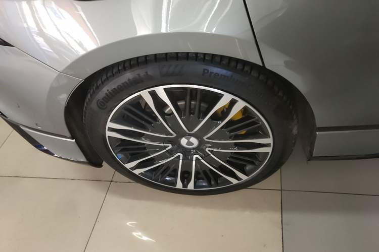 Used Denza Z9GT 2024 1100 Four-Wheel Drive Ultra Version Exterior 5