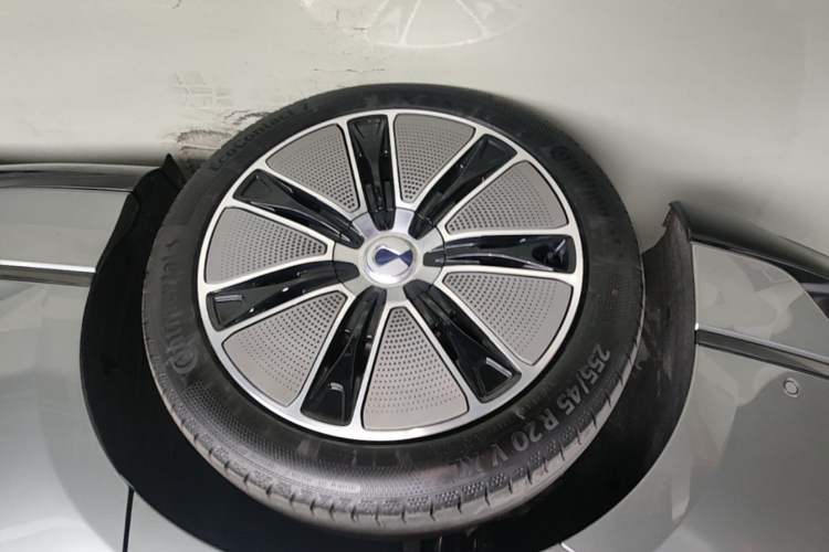 Used Denza Z9GT 2024 1100 Four-Wheel Drive Max Edition Exterior 5