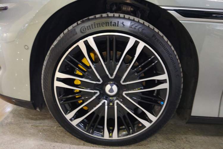 Used Denza Z9GT 2024 1100 Four-Wheel Drive Ultra Version Exterior 7