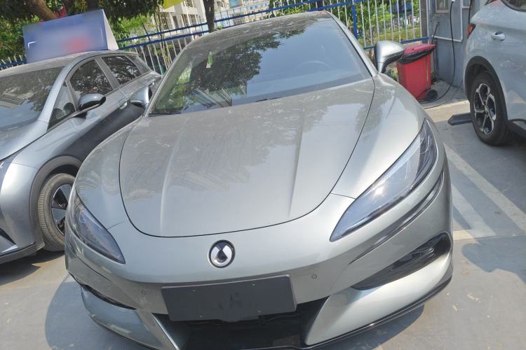 Used Denza Z9GT 2024 630 All-Wheel Drive Pro Version Front