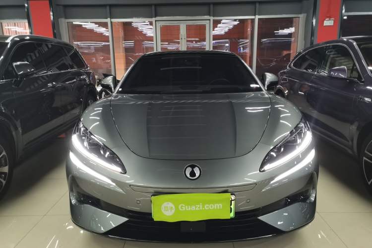 Used Denza Z9GT 2024 1100 Four-Wheel Drive Max Edition Front