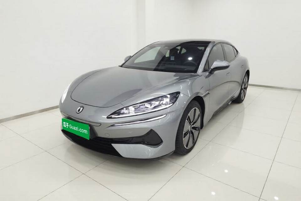 Denza Z9GT 2024