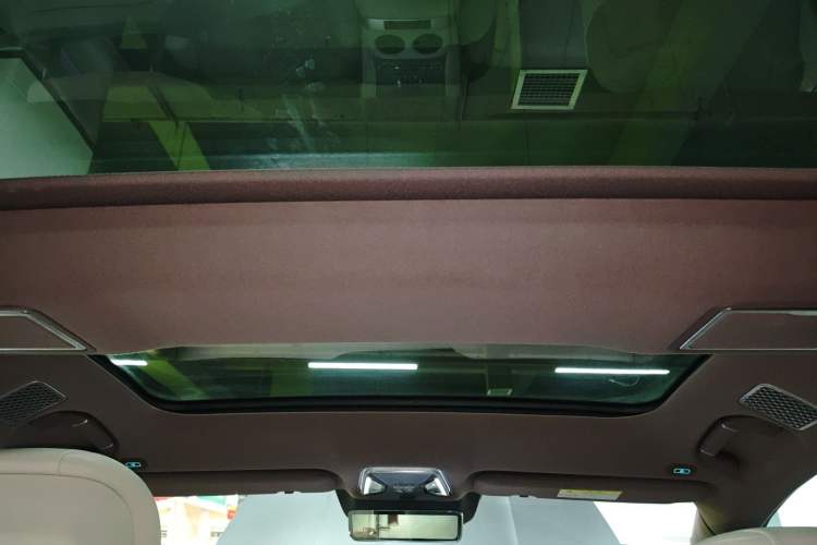 Used Denza Z9GT 2024 1100 Four-Wheel Drive Ultra Version Headliner