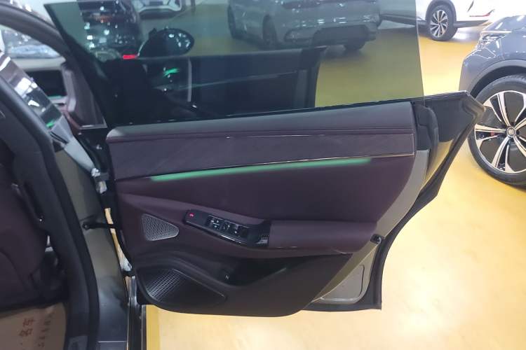 Used Denza Z9GT 2024 1100 Four-Wheel Drive Max Edition Interior 6