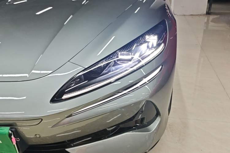 Used Denza Z9GT 2024 1100 Four-Wheel Drive Ultra Version Left Front Headlight