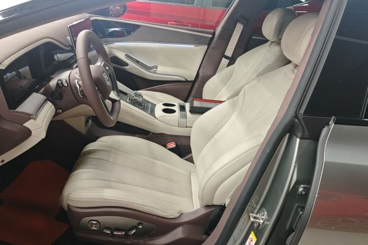 Used Denza Z9GT 2024 1100 Four-Wheel Drive Ultra Version Left Front Seat