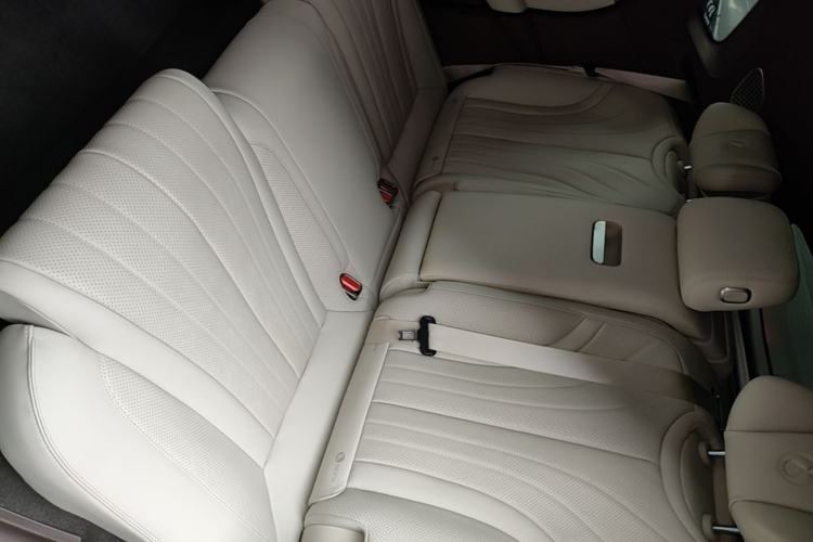 Used Denza Z9GT 2024 1100 Four-Wheel Drive Max Edition Left Rear Seat