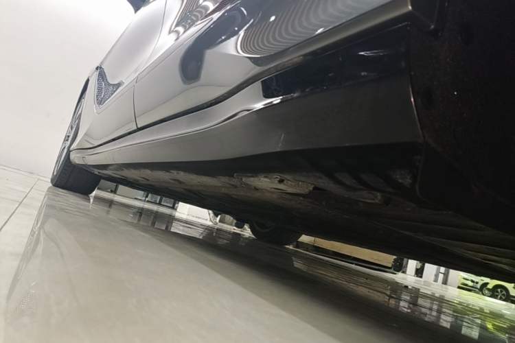 Used Denza Z9GT 2024 1100 Four-Wheel Drive Max Edition Left Side Sill