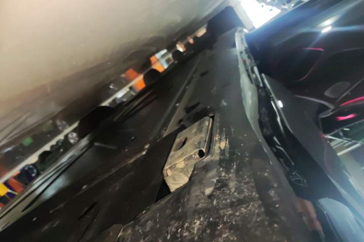 Used Denza Z9GT 2024 1100 4x4 Ultra First Edition Left Side Sill