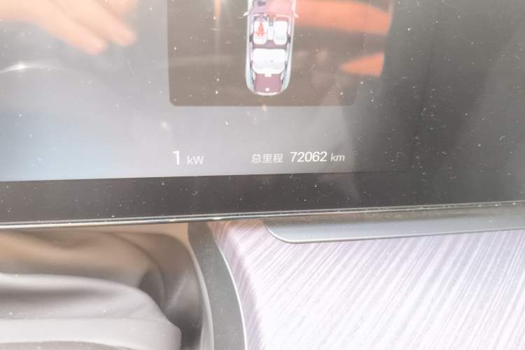 Used Denza Z9GT 2024 1100 4x4 Max First Edition Odometer Close Up