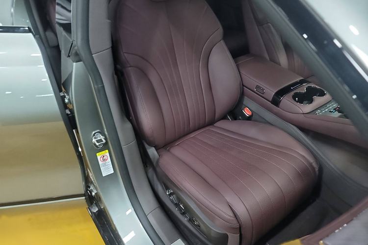 Used Denza Z9GT 2024 1100 Four-Wheel Drive Max Edition Right Front Seat