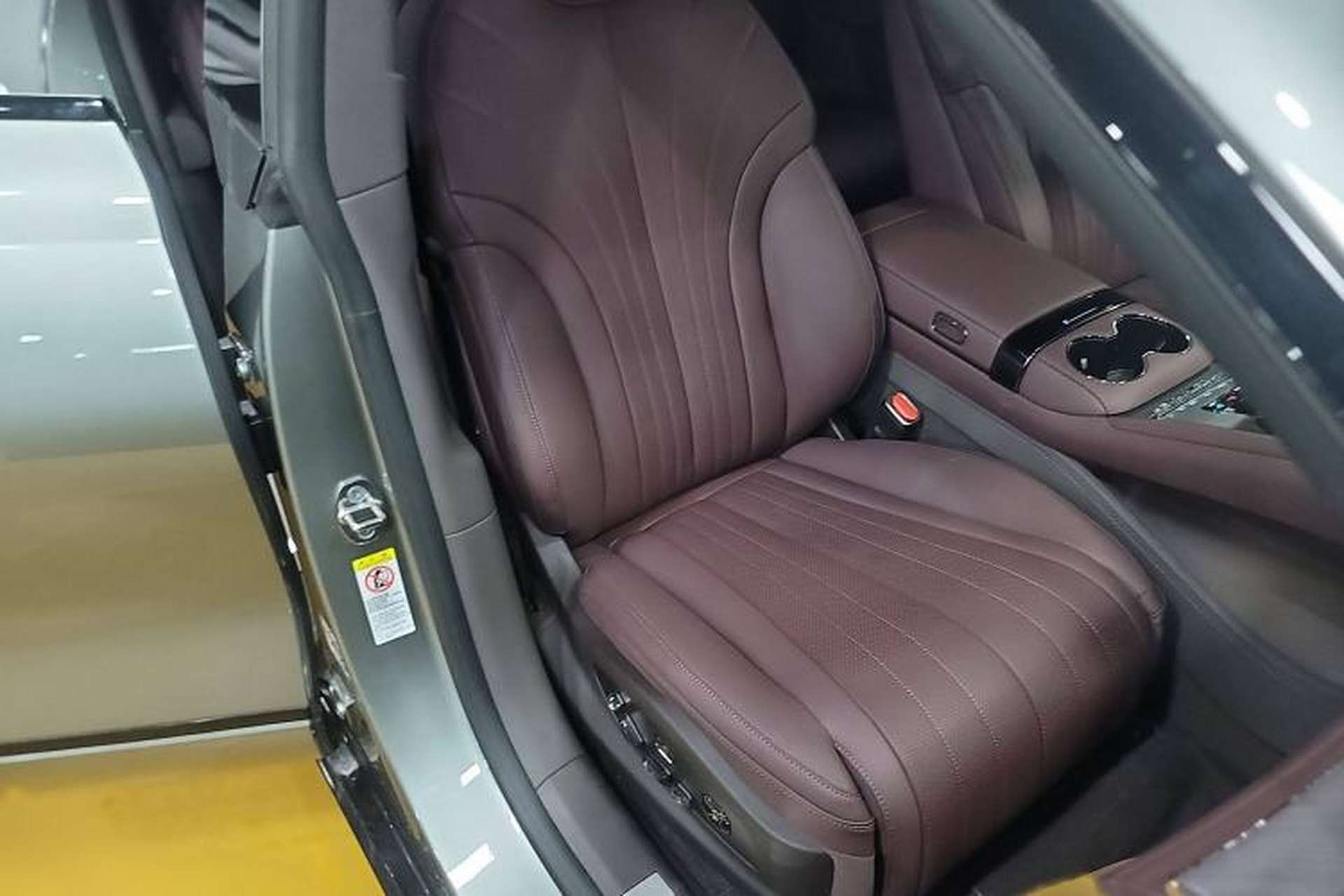 Used Denza Z9GT 2024 1100 Four-Wheel Drive Max Edition Right Front Seat
