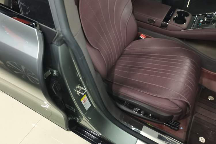 Used Denza Z9GT 2024 1100 Four-Wheel Drive Max Edition Right Front Seat