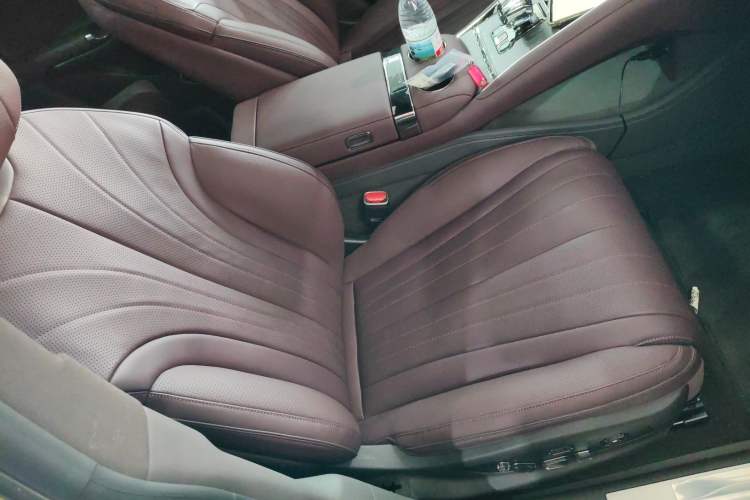 Used Denza Z9GT 2024 1100 Four-Wheel Drive Ultra Version Right Front Seat