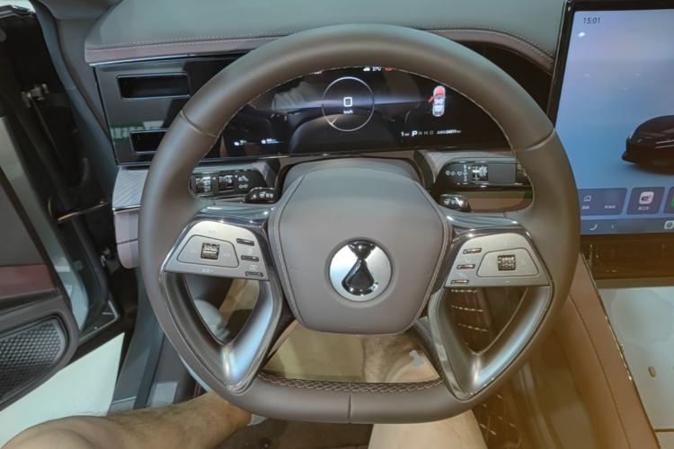 Used Denza Z9GT 2024 1100 Four-Wheel Drive Max Edition Steering Wheel